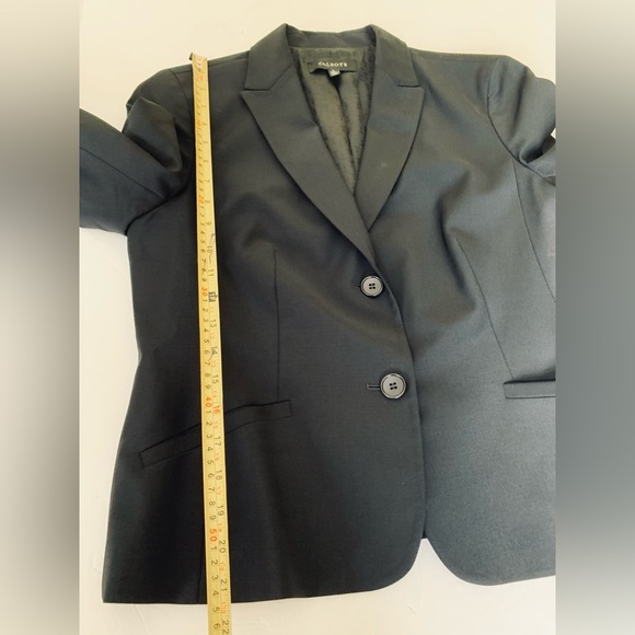 Talbots black 87% fine wool 2 Pc pants suit short blazer & straight pants US 8 - Picture 16 of 16